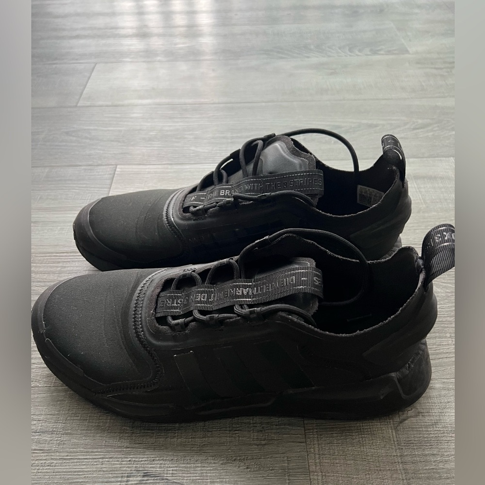 Adidas DIE WELTMARKE MIT DEN